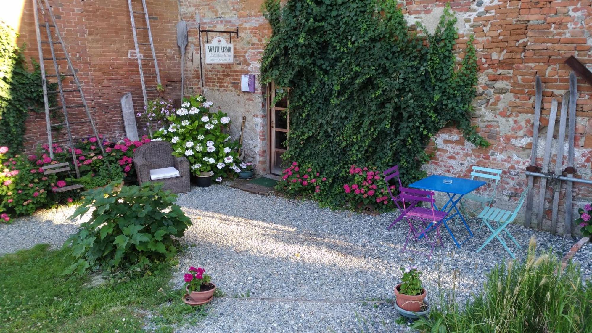 I Conti Della Serva Cinzano Exterior photo
